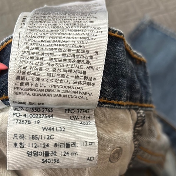 Levi's Blue Relaxed Fit Jeans - Picture 4 of 5